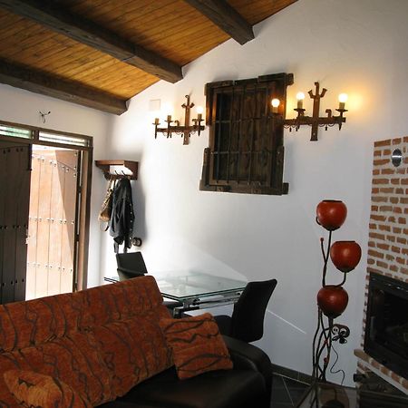 Casa De Cucu Navaluenga Villa Ávila Dış mekan fotoğraf