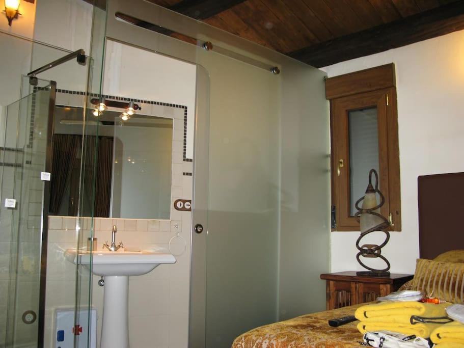 Casa De Cucu Navaluenga Villa Ávila Dış mekan fotoğraf