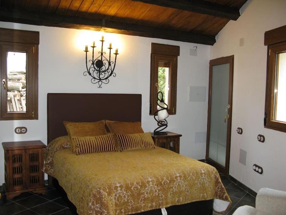 Casa De Cucu Navaluenga Villa Ávila Dış mekan fotoğraf