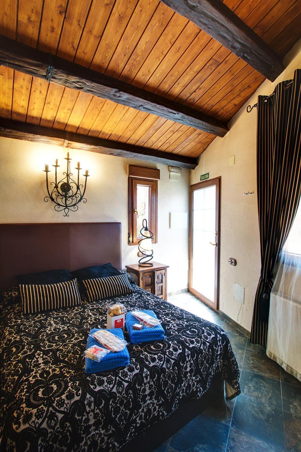 Casa De Cucu Navaluenga Villa Ávila Dış mekan fotoğraf